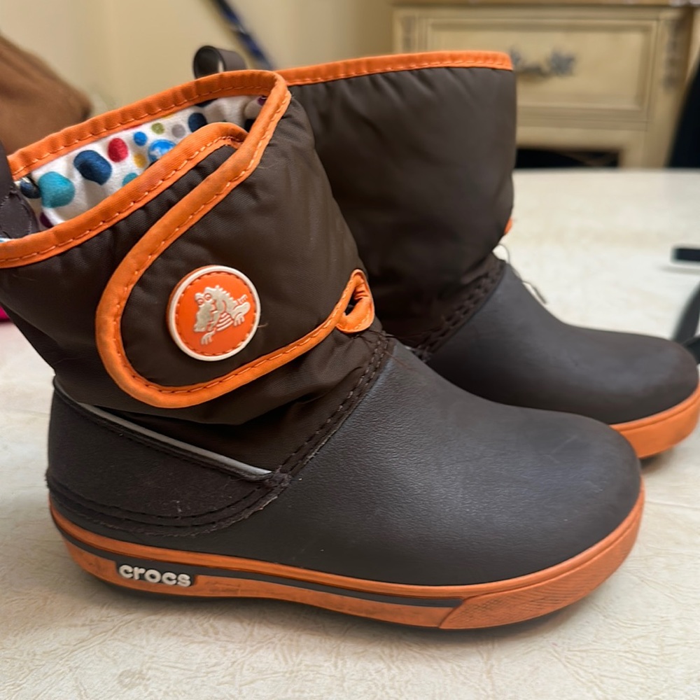 Crocs rain boats size 12 kids